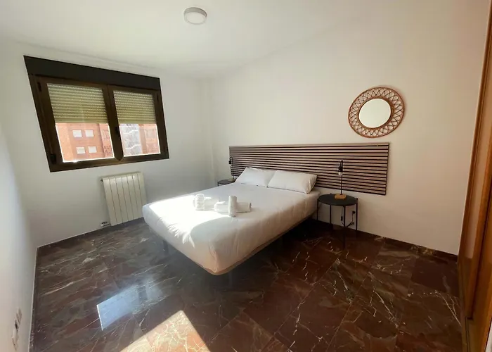 아파트 El Pilar 3000 *