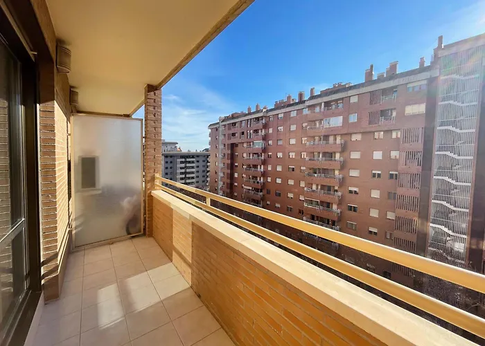 아파트 El Pilar 3000 *