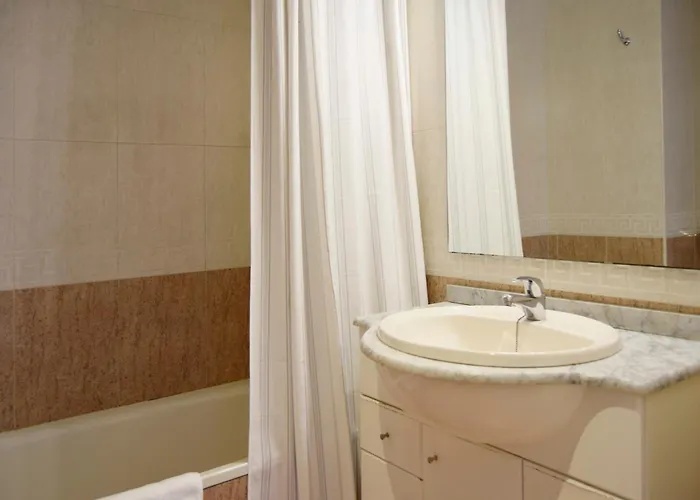 아파트 El Pilar 3000 *